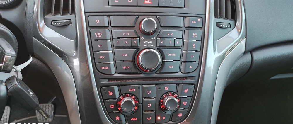 Opel Astra cena 29900 przebieg: 217100, rok produkcji 2013 z Wschowa małe 254
